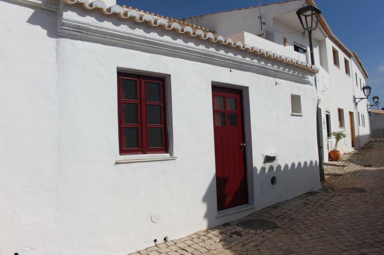 Casa Marreiros Holiday home *